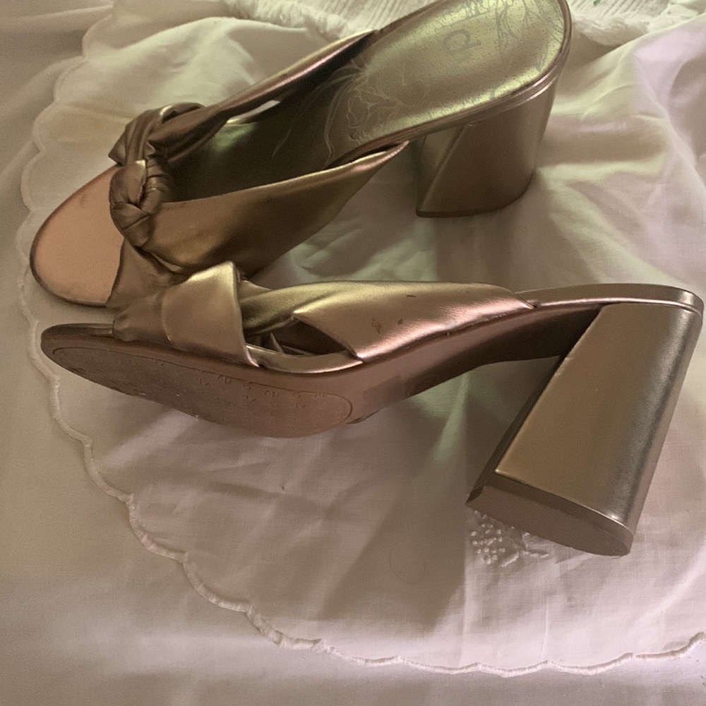 Metallic mule - Picture 2 of 2